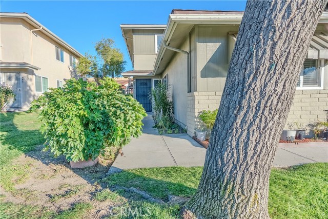 Detail Gallery Image 3 of 19 For 639 Avenida Del Platino, Newbury Park,  CA 91320 - 2 Beds | 1 Baths