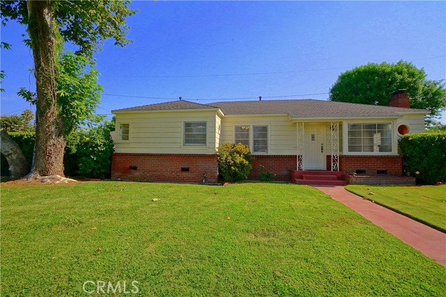 Detail Gallery Image 1 of 22 For 4285 Oakwood Pl, Riverside,  CA 92506 - 3 Beds | 1/1 Baths