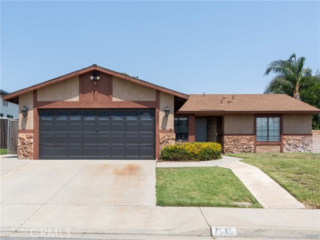 Detail Gallery Image 2 of 16 For 7535 Sultana Avenue, Fontana,  CA 92336 - 3 Beds | 2 Baths
