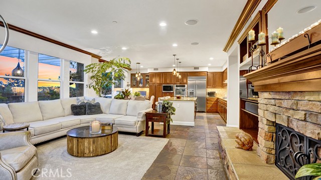 Detail Gallery Image 17 of 60 For 241 via Sedona, San Clemente,  CA 92673 - 5 Beds | 3/1 Baths