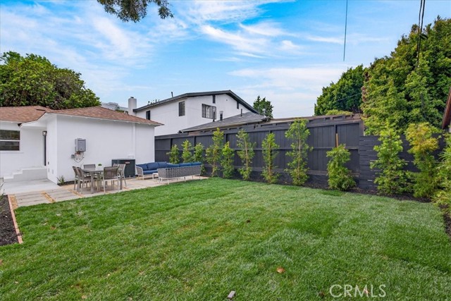 Detail Gallery Image 34 of 34 For 2622 S Bentley Ave, Los Angeles,  CA 90064 - 3 Beds | 2 Baths