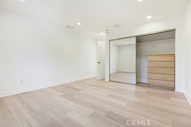 Detail Gallery Image 33 of 59 For 15121 Marlin Pl, Van Nuys,  CA 91405 - 4 Beds | 3 Baths