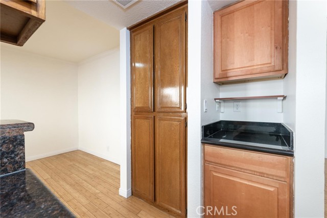 Detail Gallery Image 9 of 24 For 31 N 2nd St #B,  Alhambra,  CA 91801 - 3 Beds | 2/1 Baths