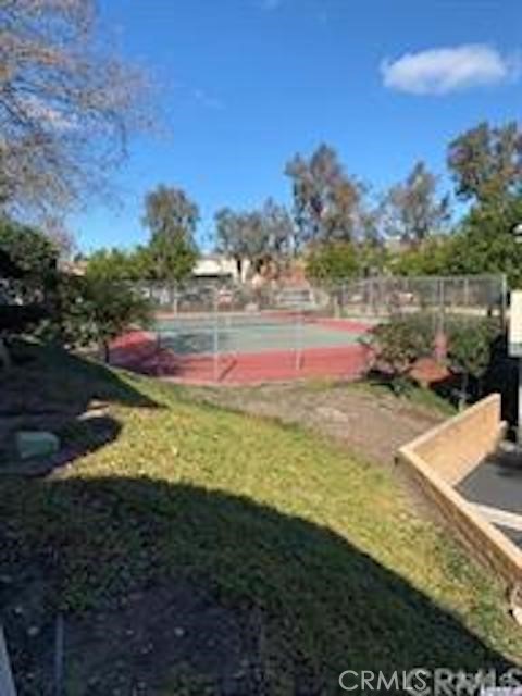 10514 Sunland Boulevard, 5 photo 2
