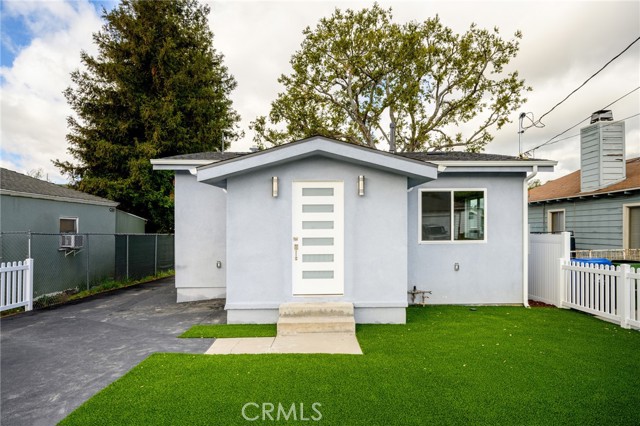10333 Scoville Avenue photo 28