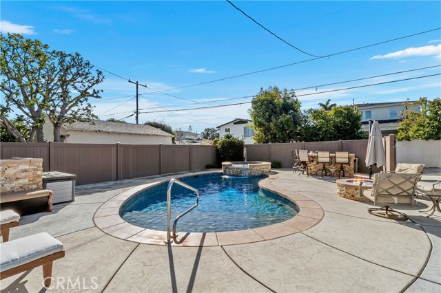 Detail Gallery Image 30 of 51 For 333 Walnut, Costa Mesa,  CA 92627 - 3 Beds | 2 Baths