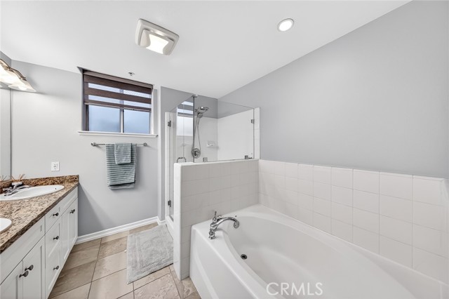 629 Traction, Los Angeles CA: https://media.crmls.org/medias/8056ab63-0067-491e-ad31-45f68df44f86.jpg