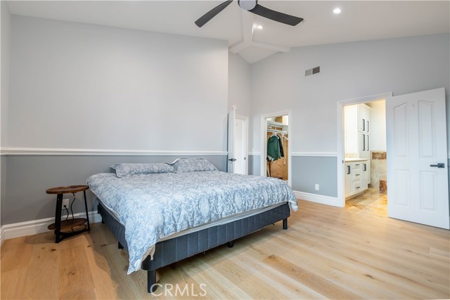 1516 Pacific Coast, Huntington Beach CA: https://media.crmls.org/medias/8056ef54-dedc-4f60-91c9-faaee7072a85.jpg