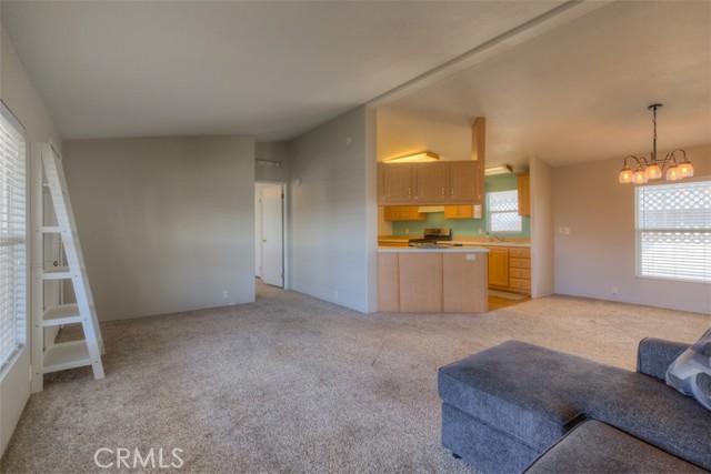 Detail Gallery Image 10 of 41 For 1675 Manzanita Ave #4,  Chico,  CA 95926 - 3 Beds | 2 Baths