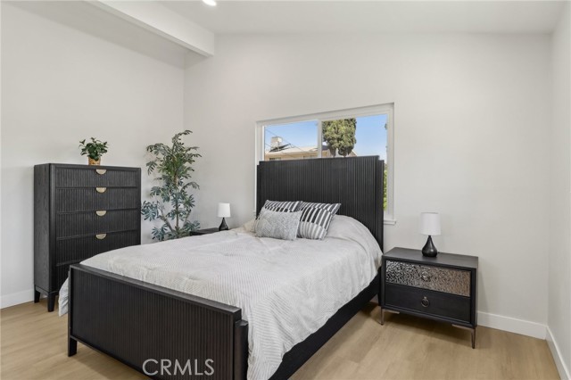 Detail Gallery Image 8 of 23 For 12548 Terra Bella St, Pacoima,  CA 91331 - 3 Beds | 2 Baths