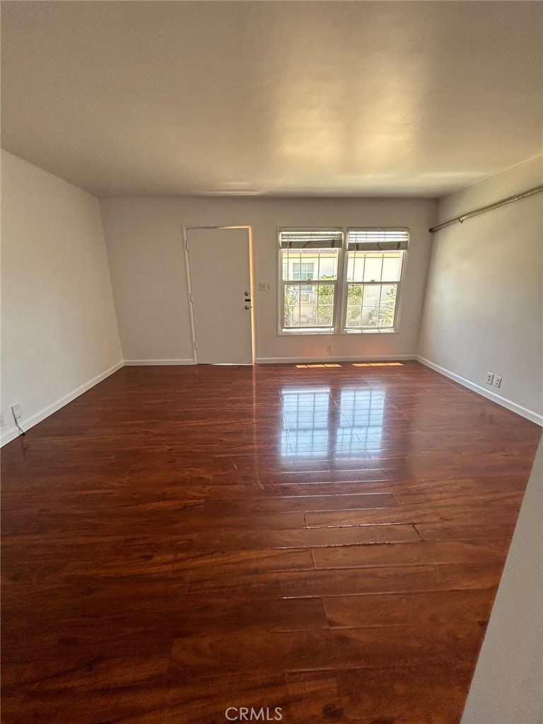 MLS #WS25269377 image #12