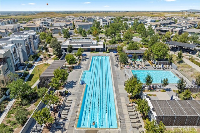 Detail Gallery Image 9 of 56 For 259 Chorus, Irvine,  CA 92618 - 4 Beds | 3/2 Baths