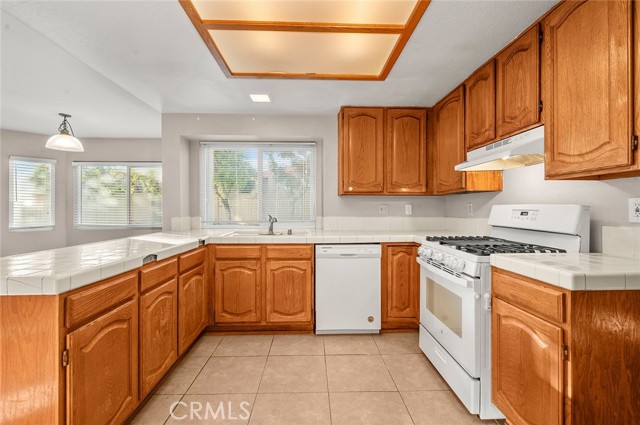 Detail Gallery Image 12 of 46 For 31348 Huron St, Temecula,  CA 92592 - 3 Beds | 2/1 Baths