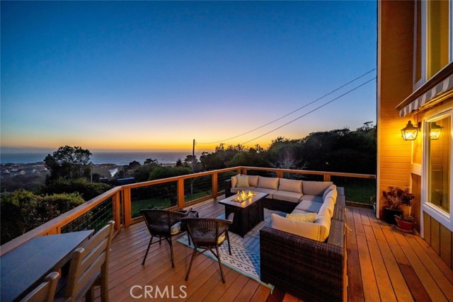 Detail Gallery Image 19 of 64 For 560 Canterbury, Cambria,  CA 93428 - 3 Beds | 2 Baths