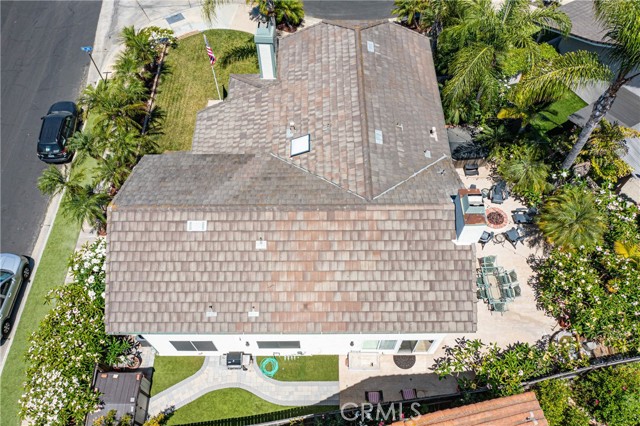 21992 Hoi Circle, Lake Forest CA: https://media.crmls.org/medias/805b6413-67a9-49da-aeed-5c157641b2f1.jpg