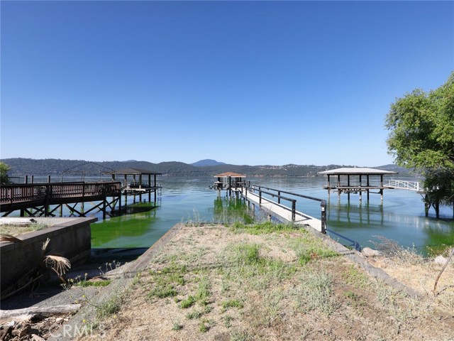 Detail Gallery Image 4 of 7 For 12606 Lakeshore Dr, Clearlake,  CA 95422 - – Beds | – Baths