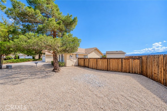 4 Bed Home for Sale in Apple Valley, California
