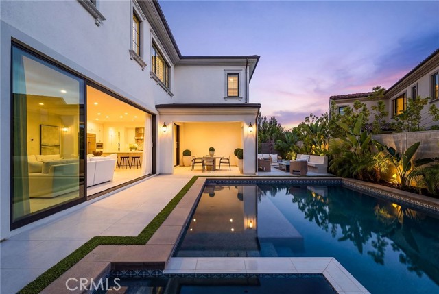 Detail Gallery Image 43 of 52 For 104 Interstellar, Irvine,  CA 92618 - 5 Beds | 5/1 Baths