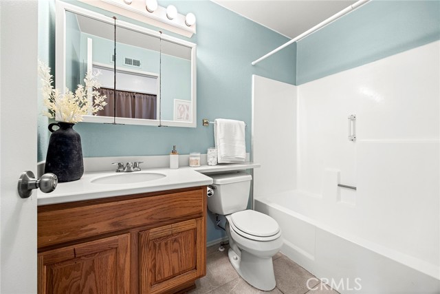 Image 21 of 30 For 25885 Trabuco Road 169