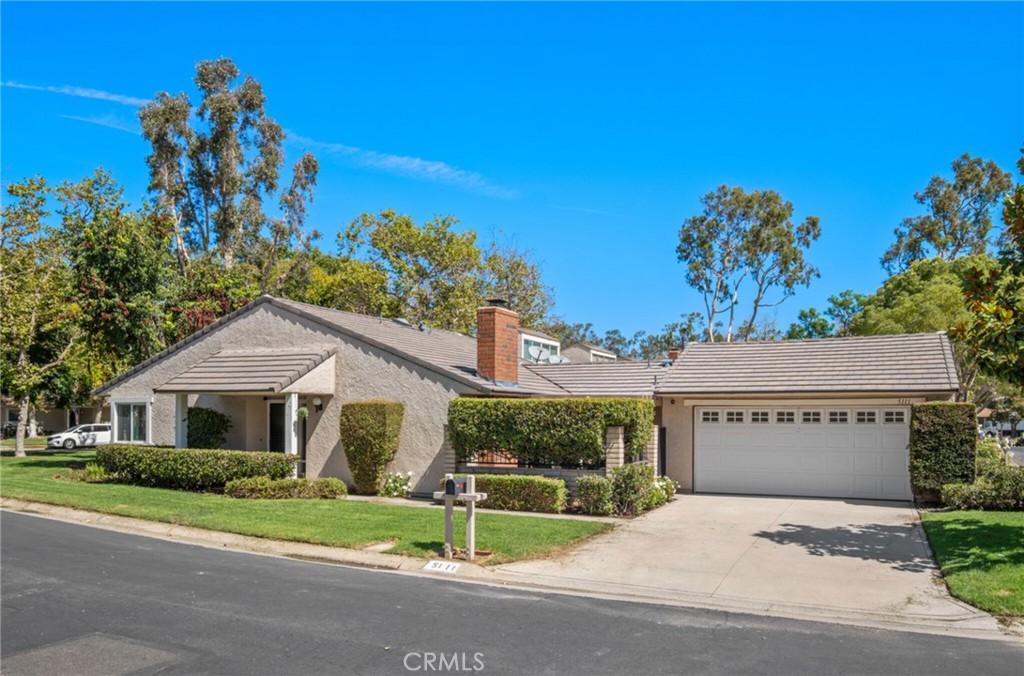 5111 Maple