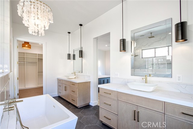 38721 Calle De Toros, Temecula CA: https://media.crmls.org/medias/805df3b3-fdf6-468f-be6e-47a77f5ed0a5.jpg