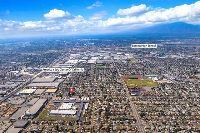 Detail Gallery Image 11 of 16 For 335 Willow Ave, La Puente,  CA 91746 - 5 Beds | 3 Baths