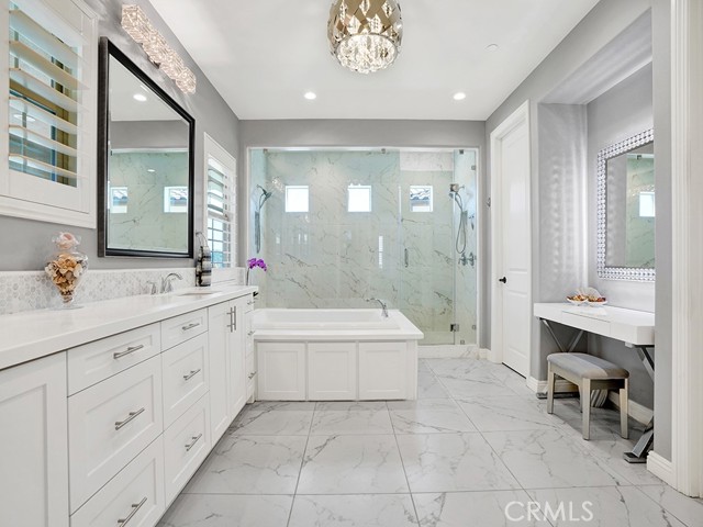 15 Cielo Azul, Mission Viejo CA: https://media.crmls.org/medias/805ec88f-8ae8-4658-9e3a-c00430513bbc.jpg