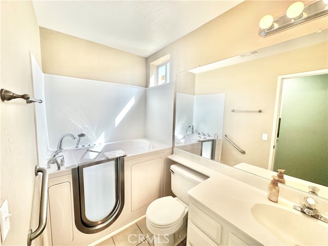 Detail Gallery Image 18 of 35 For 12654 Jade Road, Victorville,  CA 92392 - 4 Beds | 2 Baths