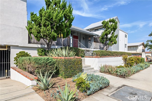 Detail Gallery Image 1 of 1 For 25837 Oak St #228,  Lomita,  CA 90717 - 2 Beds | 2 Baths