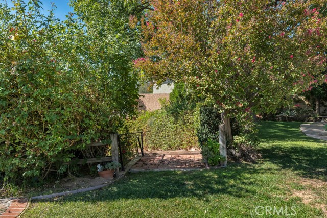 11583 Zelzah Avenue photo 51