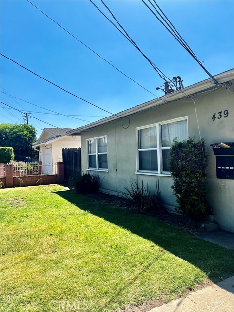 439 S Montebello Boulevard, Montebello CA: https://media.crmls.org/medias/80607bd3-a66b-428d-9ffd-883bf507859b.jpg