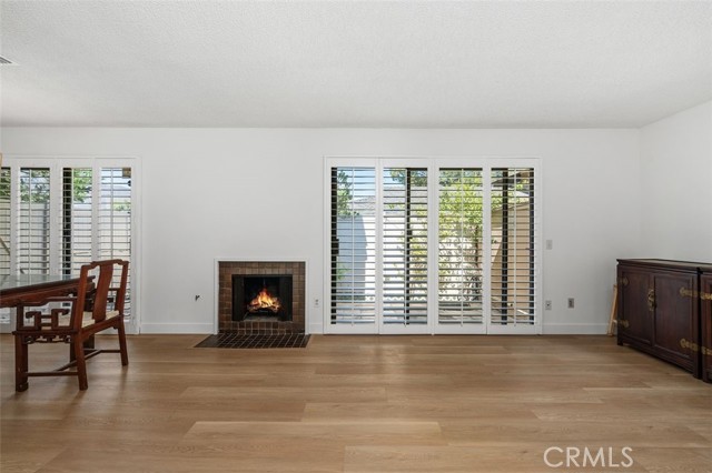 28862 Conejo View Drive, Agoura Hills CA: https://media.crmls.org/medias/8060aab0-e911-491a-aea3-12f532271956.jpg