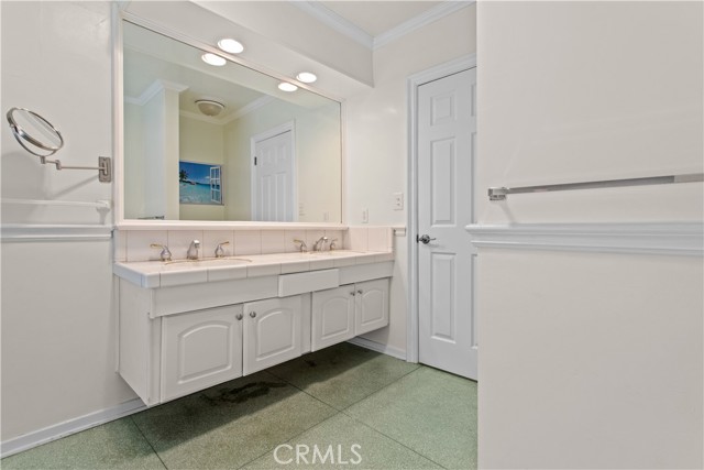 4616 COYLE, Woodland Hills CA: https://media.crmls.org/medias/8060c26c-f67d-4b55-b38c-326d6aa890f5.jpg