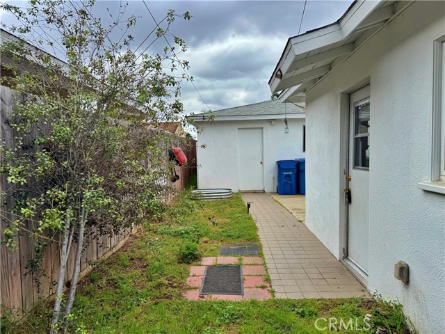 Detail Gallery Image 32 of 39 For 4225 W 169th St, Lawndale,  CA 90260 - 3 Beds | 1 Baths