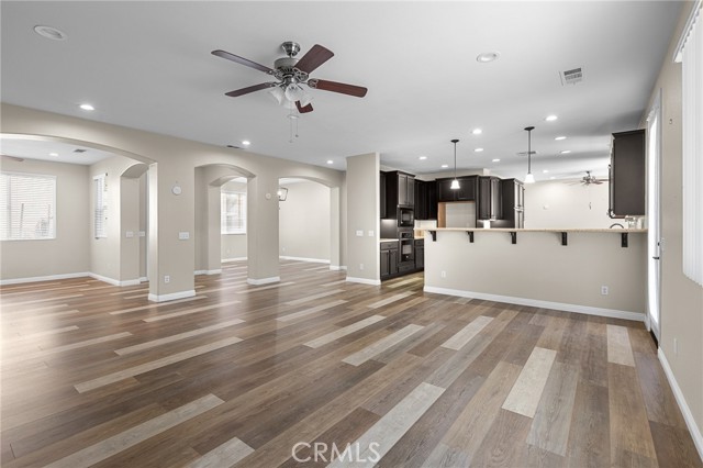 Detail Gallery Image 9 of 44 For 6758 N Shannon Ln, San Bernardino,  CA 92407 - 4 Beds | 3/1 Baths