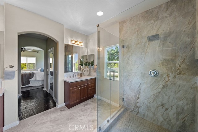 28889 Edenton Way, Temecula CA: https://media.crmls.org/medias/80623794-d9b5-438c-a1ee-47319866c9b7.jpg