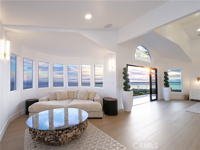 Detail Gallery Image 49 of 58 For 32551 Seacliff Dr, Rancho Palos Verdes,  CA 90275 - 4 Beds | 3/1 Baths