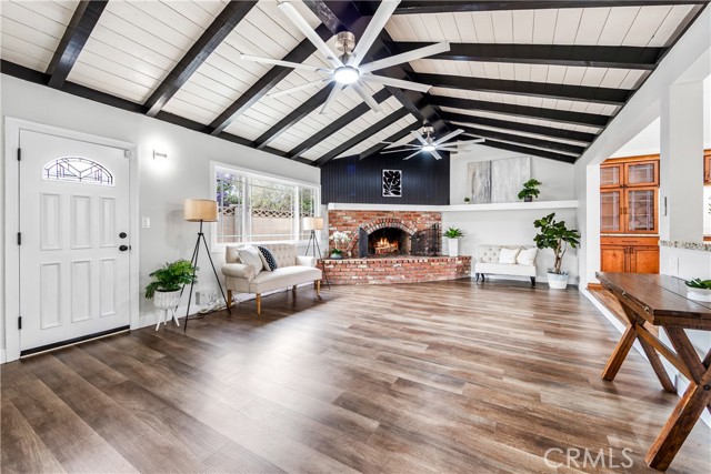 5472 Santa Gertrudes, Garden Grove CA: https://media.crmls.org/medias/8062f295-a436-4062-8424-ccf943dd1ade.jpg