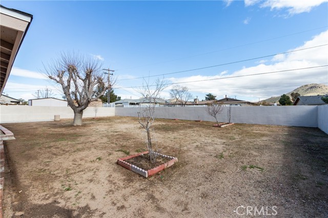 Detail Gallery Image 41 of 41 For 16469 Chippewa, Apple Valley,  CA 92307 - 3 Beds | 2 Baths