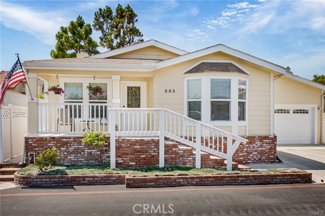 Detail Gallery Image 1 of 1 For 20701 Beach Bld #253,  Huntington Beach,  CA 92648 - 3 Beds | 2 Baths