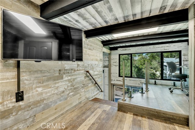 Detail Gallery Image 47 of 55 For 4256 Rosario Rd, Woodland Hills,  CA 91364 - 4 Beds | 2 Baths
