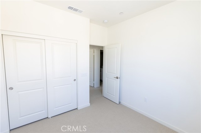 Detail Gallery Image 16 of 20 For 3472 E Emerald Dr, Ontario,  CA 91761 - 4 Beds | 3 Baths