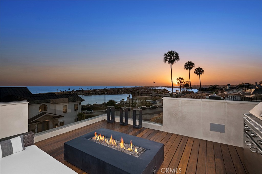 211 Goldenrod Avenue, Corona del Mar, CA 92625