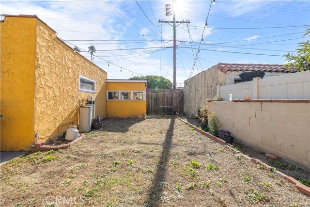 Detail Gallery Image 41 of 47 For 524 W 106th St, Los Angeles,  CA 90044 - 3 Beds | 1 Baths