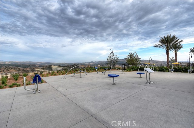 5 Lavanda Street, Rancho Mission Viejo CA: https://media.crmls.org/medias/8069190b-42f8-450e-8e53-a320276df967.jpg