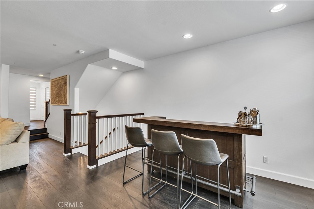 806965ea 536e 452f A841 D95906ad61a0