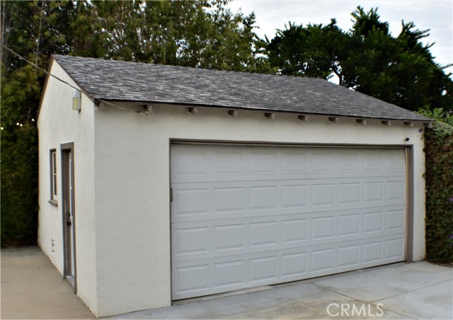 Detail Gallery Image 24 of 26 For 23017 Sylvan St, Woodland Hills,  CA 91367 - 3 Beds | 2/1 Baths