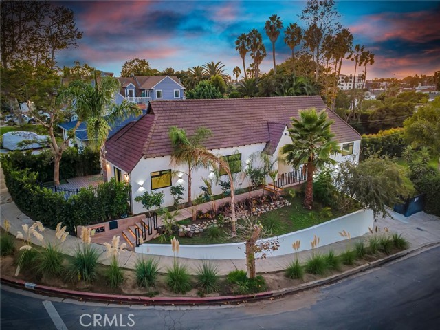 Detail Gallery Image 11 of 72 For 1145 S Longwood, Los Angeles,  CA 90019 - 4 Beds | 3 Baths