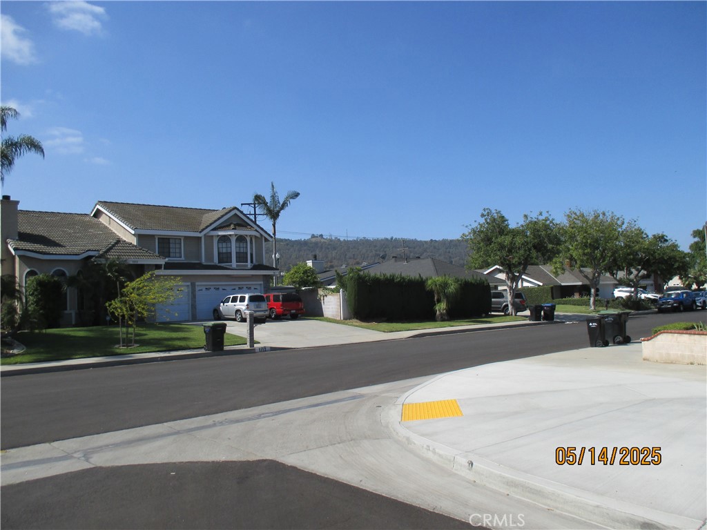 MLS #WS25107398 img 3