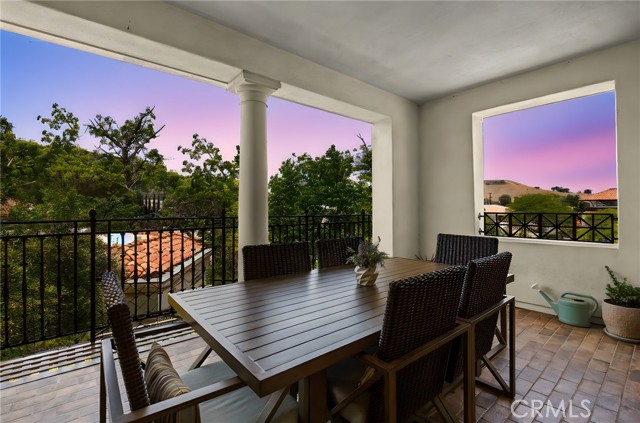 Detail Gallery Image 23 of 52 For 23500 Park Sorrento #H32,  Calabasas,  CA 91302 - 2 Beds | 2/1 Baths